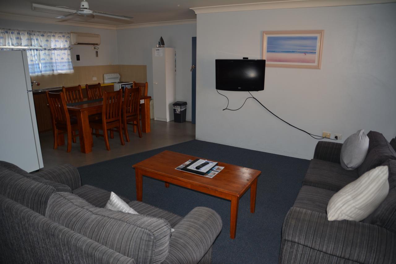 Bentleigh Motor Inn Coffs Harbour Exterior photo